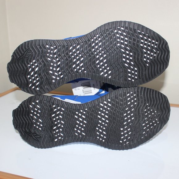 Reebok Zig Dynamica Sneaker Running Shoe Boy's Blue US 4 - Picture 3 of 5